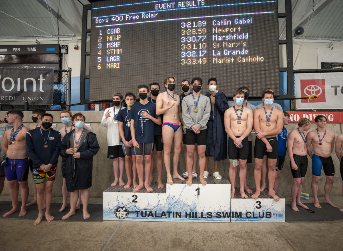 11.boys_400freelay-3